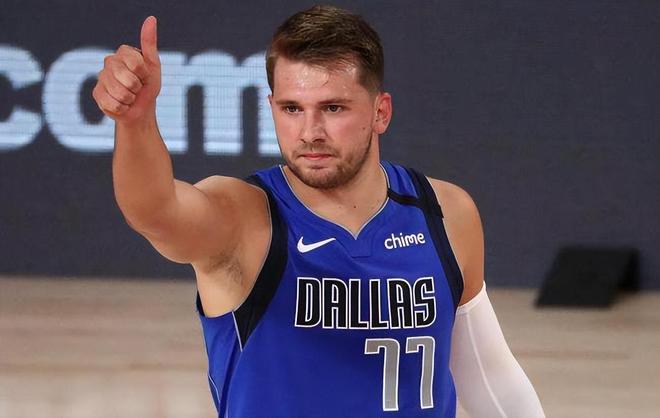 不屈不挠的 不屈不挠的